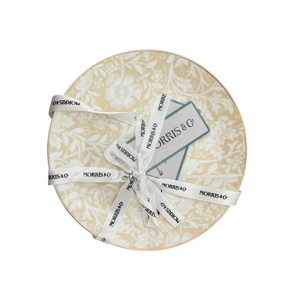 Morris & Co William Morris Floral Round Decorative Plate - Picture 1 of 4